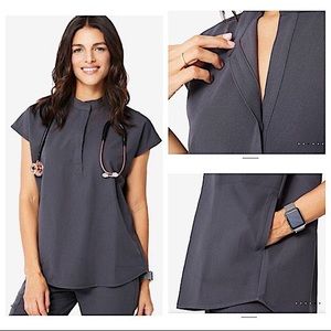Figs Scrub Top
